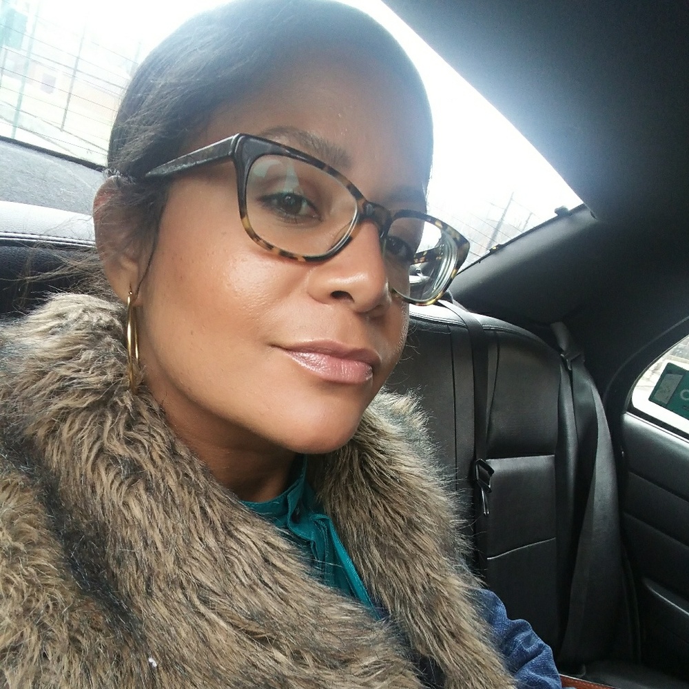 Meet your Posher, Mariela